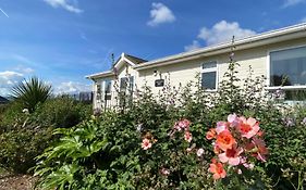East Kitcham Lodge